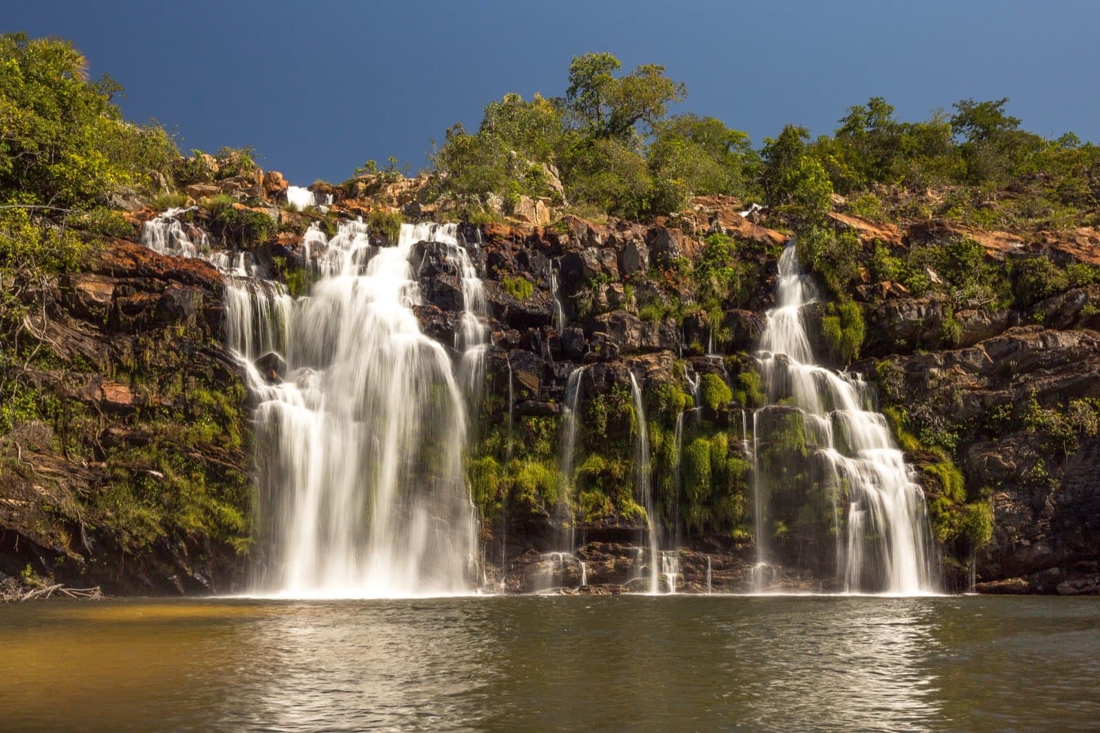 Cachoeira Poço Encantado — Waterfall